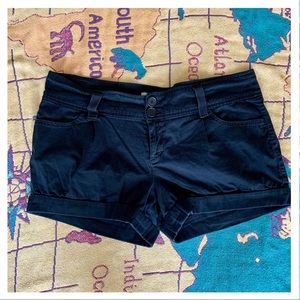 Stretchy Mid-Rise Cuffed Dress Shorts